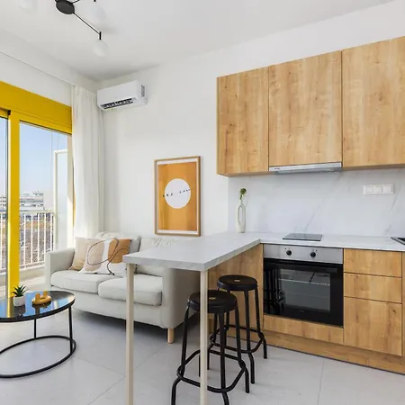 Soho Harbor By Halu!