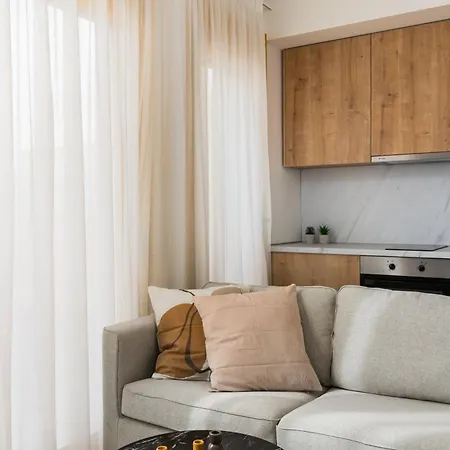 Soho Harbor By Halu!